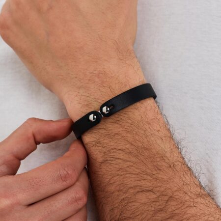 Brosway Μαύρο Δερμάτινο Unisex Βραχιόλι με Ατσάλινα Εξάγωνα – BIK145